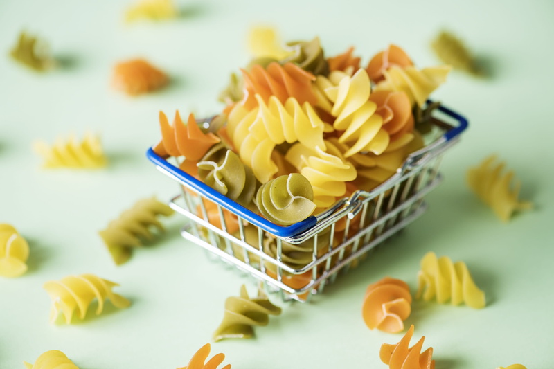 focus, uncooked, basket, mini, italian, 2K, raw food, food, selective, dry, green, shopping basket, yellow, small, kitchen, mint, carbohydrate, ingredient
