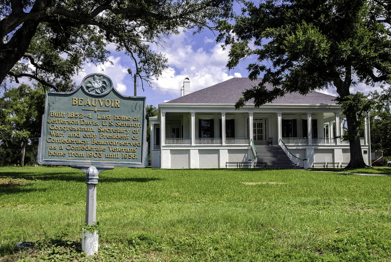 confederate, text, building exterior, president, public domain, trees, davis, green color, tree, field, outdoors, post-war, sky, communication, houses