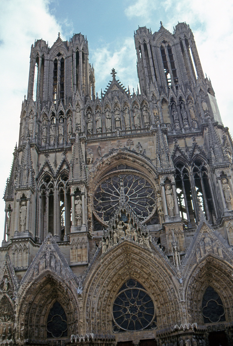 cathedral, travel destinations, building exterior, catholic, no people, sky, church, ornate, spirituality, building, the past, architecture, history, 4K