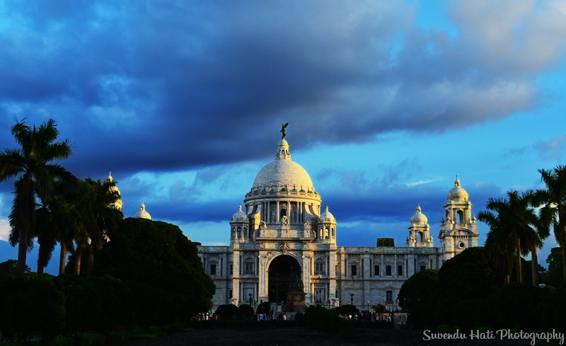 tree, built structure, incidental people, arch, Building, tourism, India, architecture, cloud - sky, Clouds, Victoria, belief, 1080P, sky, nature, travel