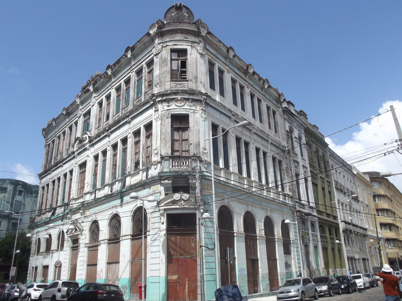 ancient reef, built structure, arch, car, building, 4K, city, architecture, pernambuco, incidental people, street, historic centre, low angle view, day
