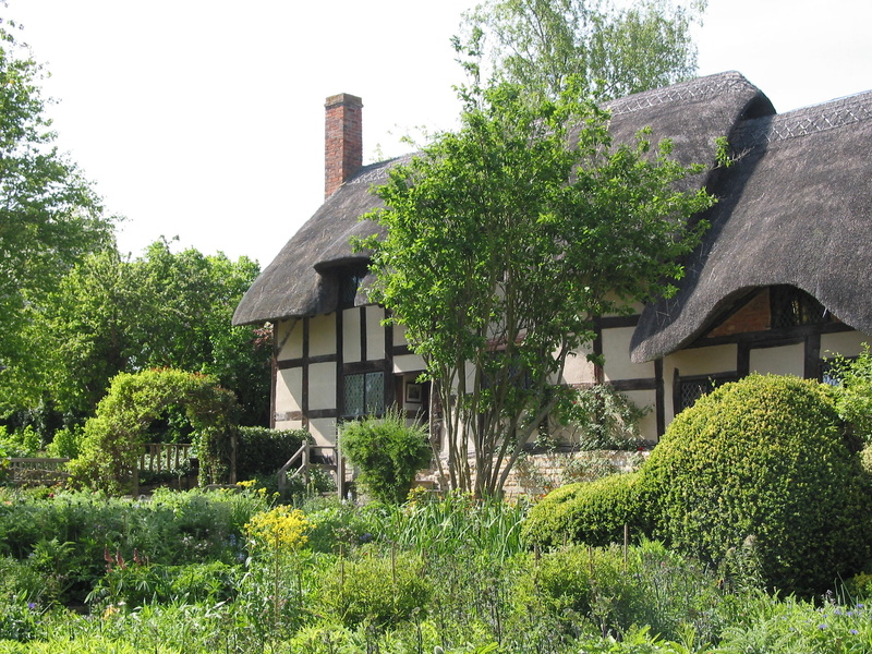 grass, building, garden, cottage, built structure, tree, house, Hathaway, residential district, no people, Shakespeare, sky, roof, growth, rural scene