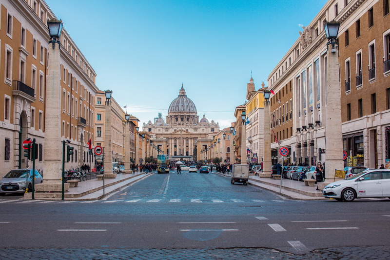 pedestrian, built structure, metropolis, street, downtown, mode of transportation, saint, architecture, vatican, square, town, road, city street, 5K, land vehicle