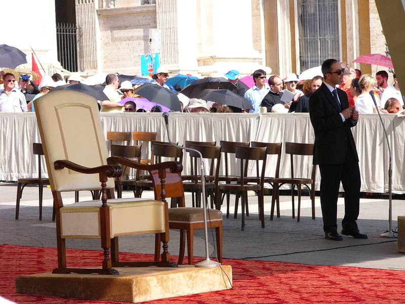 the vatican, full length, women, architecture, suit, city, group of people, standing, rome, business, seat, chair, religious service, large group of people