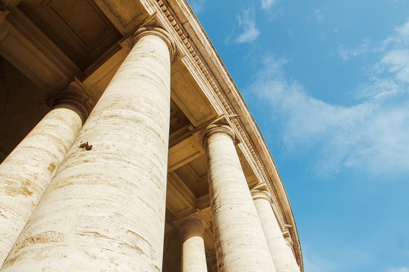 cloud - sky, outdoors, vatican, the past, architecture, old, travel, city, low angle view, sky, ancient, colonnade, history, architectural column, rome
