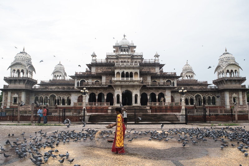 sky, outdoors, built structure, dome, history, elcarito, streetstyle, place of worship, outdoor, jaipur, travel, 5K, architecture, real people, india