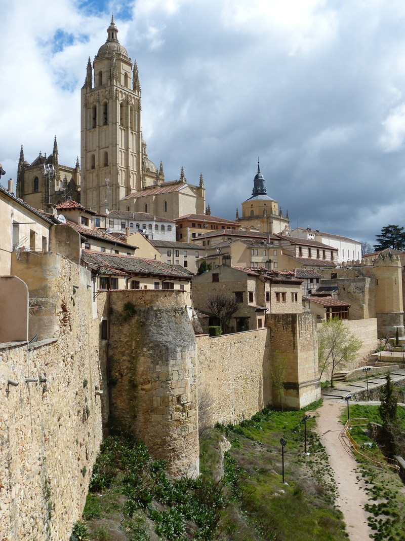no people, belief, cathedral, place of worship, unesco world heritage site, travel, building exterior, middle ages, world heritage, outdoors, europe, old town