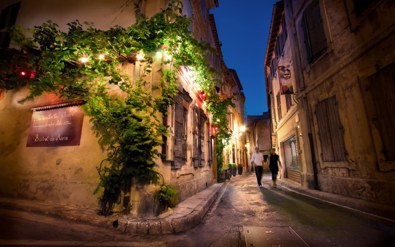 3d and abstract, 2K, street, provence, de, green, saint, ni9ght, remy, leaf, francia, plant, saint remy de provence