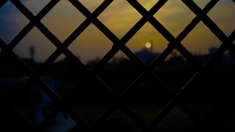 uttar pradesh, nature, boundary, city, fence, focus on foreground, ishant, sky, sun, _, sunset, lucknow, ishant_mishra, crisscross, no people, mishra, chainlink fence