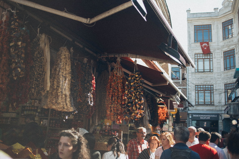 crowd, tourists, store, public, street, daylight, market, group of people, architecture, crowded, stores, wear, women, 5K, retail, real people, road, shopping