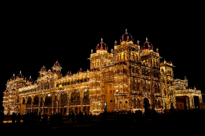 city, copy space, holiday, low angle view, illuminated, 4K, travel destinations, nature, building exterior, ornate, sky, mysore palace, decoration, tourism
