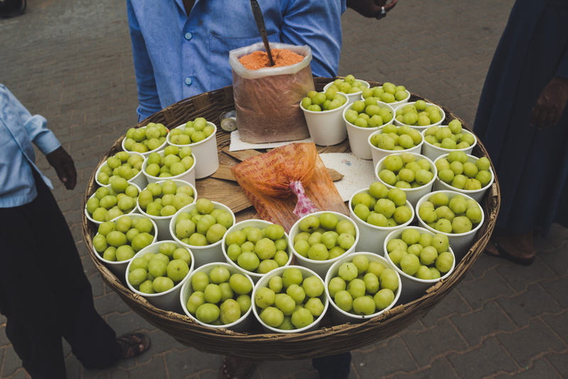 real people, 5K, small business, container, high angle view, market, food, india, mysuru, business, healthy eating, men, freshness, midsection, day, food and drink