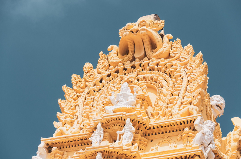 cake, nature, sri chamundeshwari temple, built structure, outdoors, worship, hinduism, religion, representation, hindu, place of worship, carving - craft product