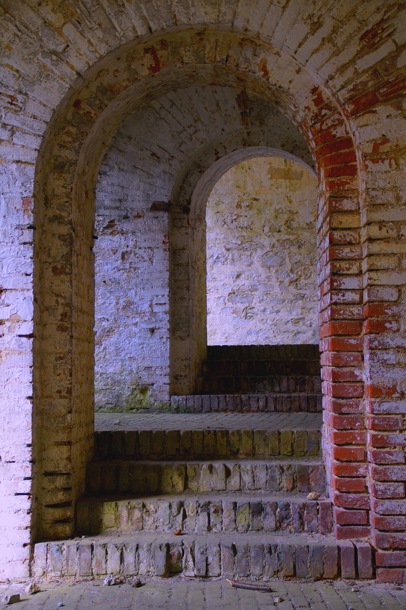 staircase, deterioration, Input, brick, castle, window, abandoned, brick wall, vault, wall, arch, 2K, weathered, wilhelmsburg, stone, Gang, run-down, round arch