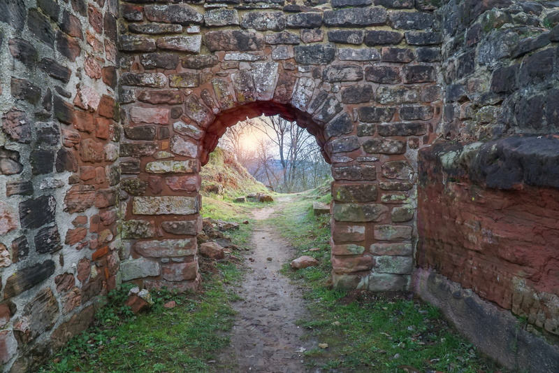 arched, the past, built structure, wall - building feature, architecture, arch, history, stone, portal, 5K, building, tunnel, stone wall, historically