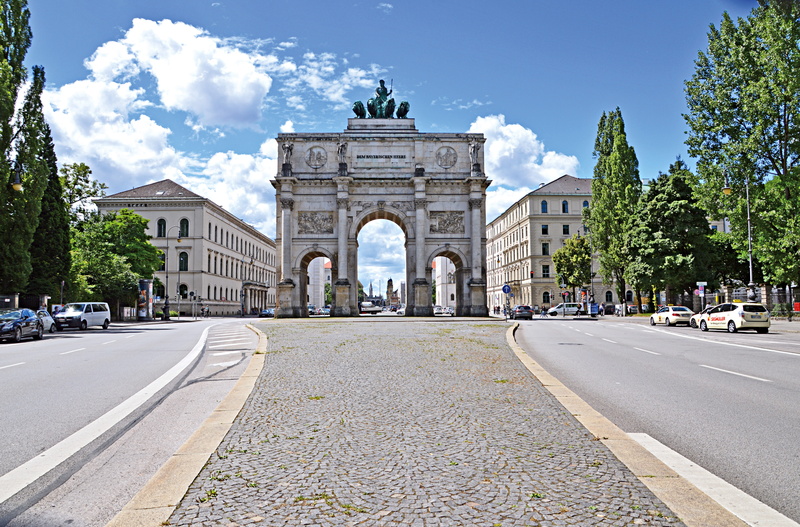 5K, built structure, road, Germany, architecture, the past, gate, transportation, travel, triumphal arch, Siegestor, street, Building, tree, stone, city