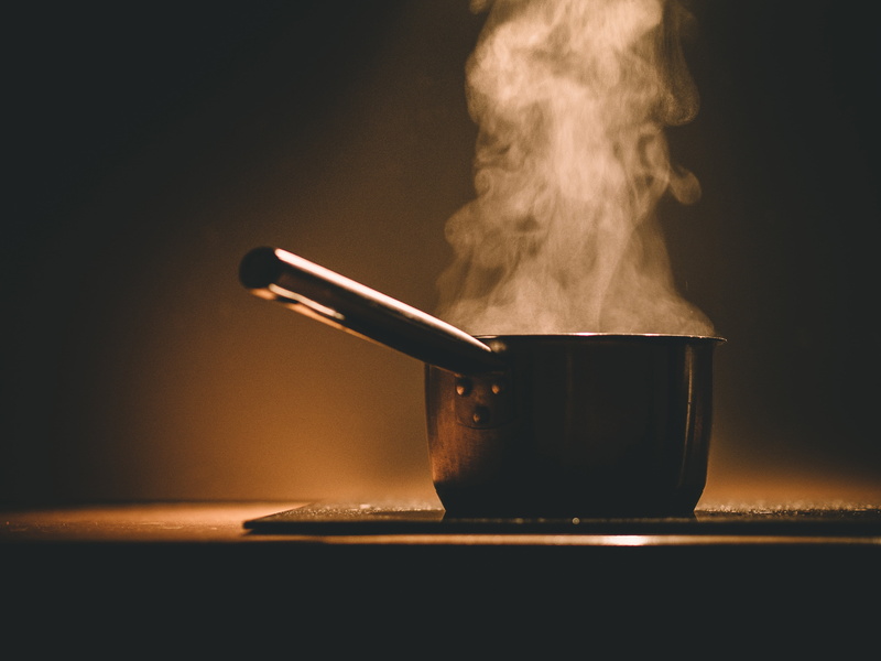 appliance, drink, pan, susbtance, indoors, steel, household equipment, food and drink, photo, addiction, domestic room, stove, black, kitchen, close-up