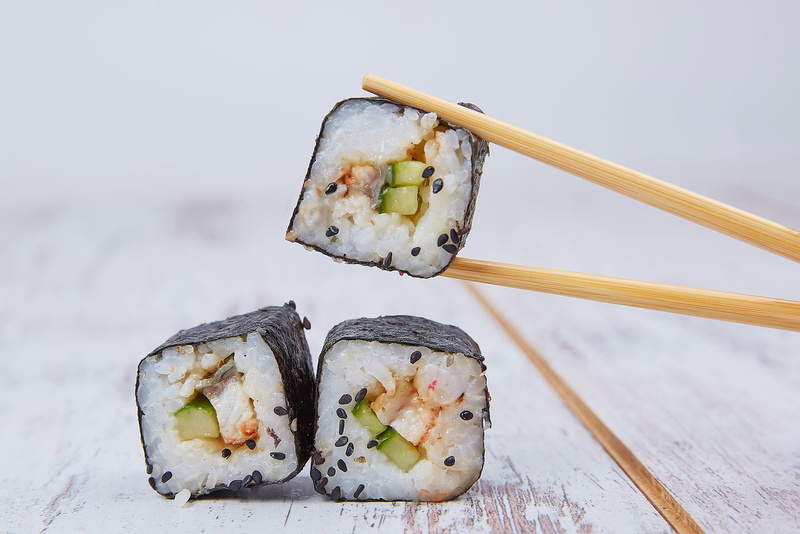eat, still life, fish, culture, restaurant, japan, chopsticks, indoors, chopstick, ready-to-eat, rice, soy sauce, food, japanese food, seafood, seaweed