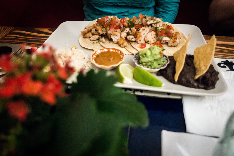 indoors, freshness, business, serving dish, women, crockery, seafood, food And Drink, wellbeing, people, nachos, adult, salad, eating utensil, mexican
