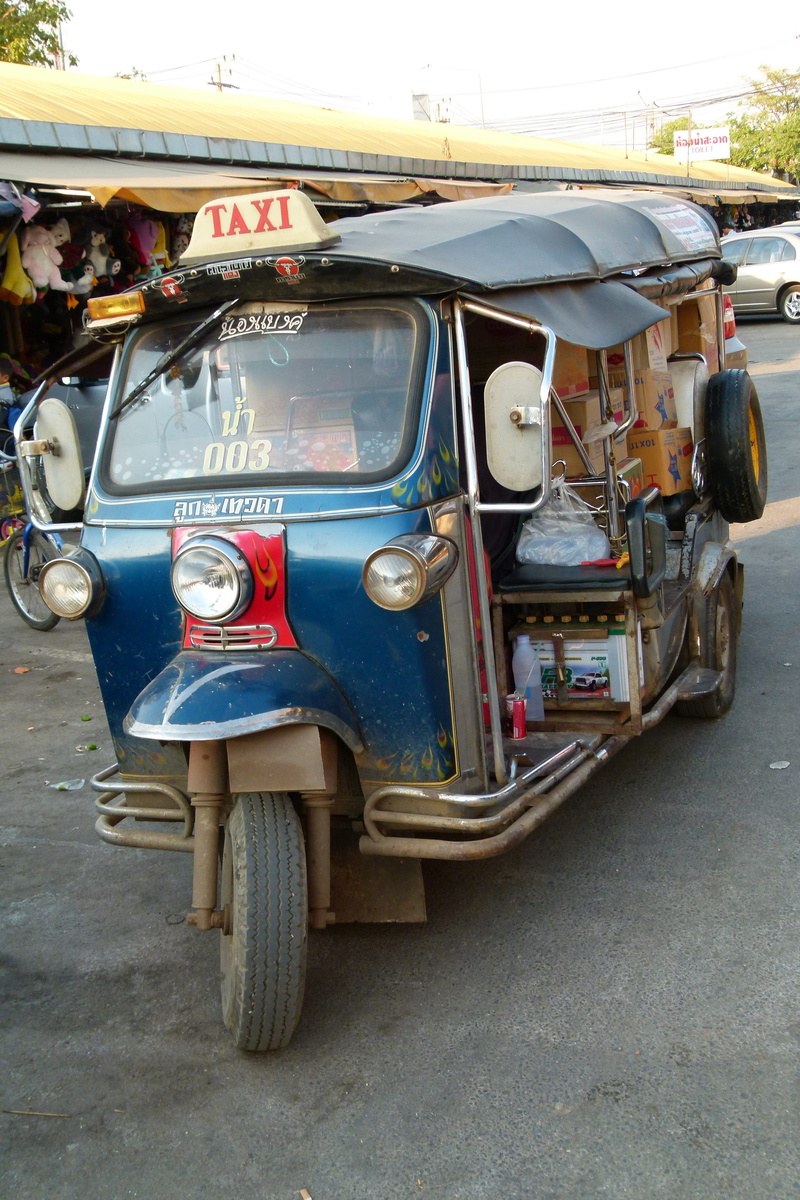 street, stationary, rickshaw, bangkok, city, motor vehicle, text, number, communication, road, architecture, day, asia, 4K, outdoors, taxi, tuk tuk, transportation