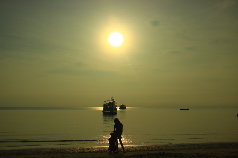 sunlight, trick krathe, danni, pipe, one person, horizon, leisure activity, standing, land, sky, ship, beauty in nature, petra, expertise, outdoors, sun