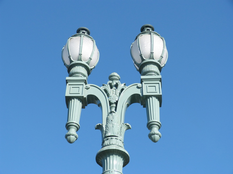 architecture, statue, lighting equipment, blue, streetlight, art deco, city lights, outdoors, ornate, no people, nature, lampposts, day, streetlamp, electric Lamp