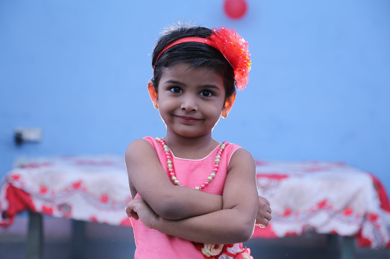 one person, offspring, hairstyle, women, child, standing, candid, attitude, innocence, 5K, front view, girls, smiling, girl, waist up, cute, positivity
