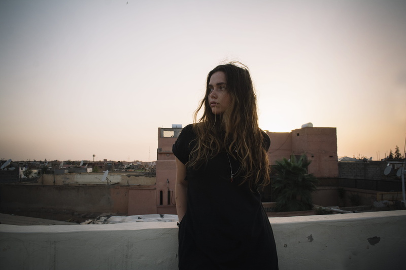 #adventure, style, lifestyles, women, summer, wall, beautiful, female, #trip, young Adult, 5K, #city, sunrise, caucasian Ethnicity, urban Scene, beauty
