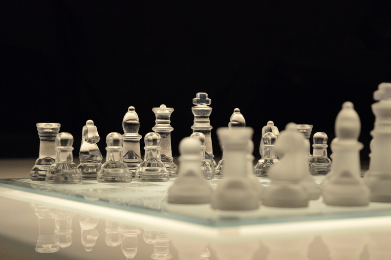 challenge, piece, leisure activity, chessboard, king - chess piece, 5K, white, board, relaxation, glass, competition, reflection, leisure games, board game