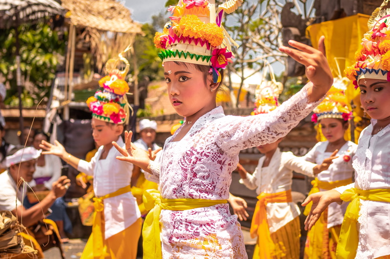 young adult, group of people, amusement park, people, lifestyles, focus on foreground, girl, 5K, apparel, day, parade, dancing, child, dance, clothing