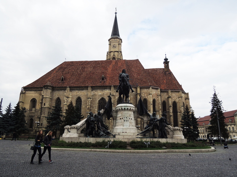 history, monuments, sky, 4K, outdoors, romania, travel destinations, sculpture, building, belief, the cathedral, art and craft, architecture, cloud - sky