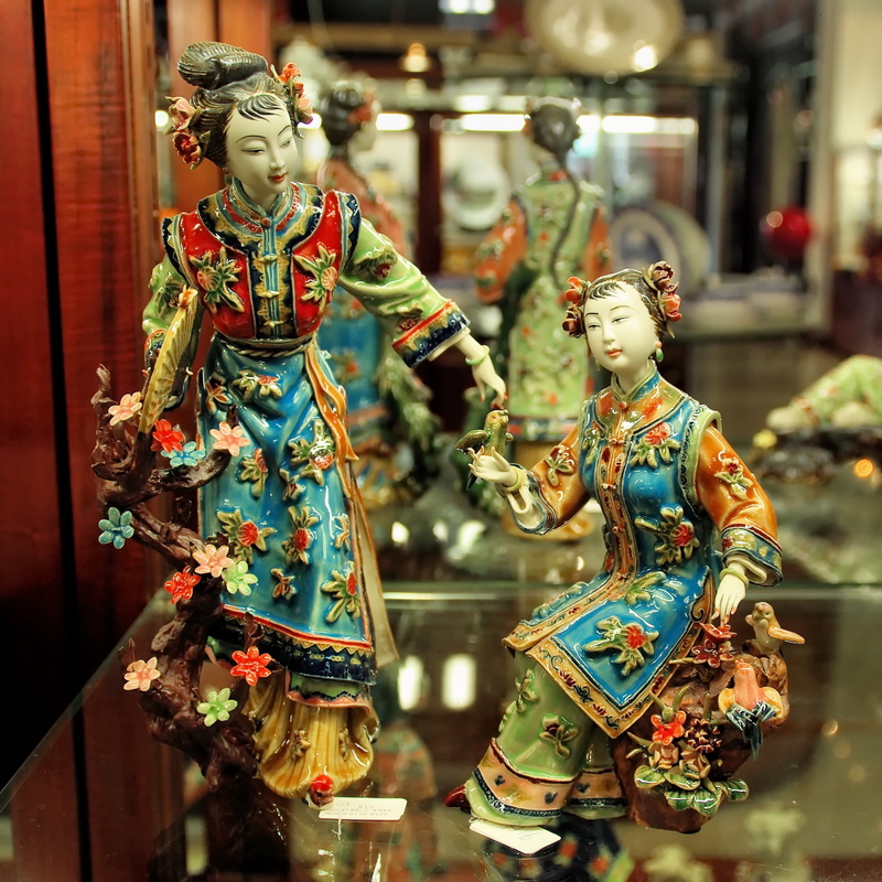 spirituality, clothing, trinket, statue, guangdong, 2K, figurine, representation, art and craft, architecture, sculpture, focus on foreground, decoration