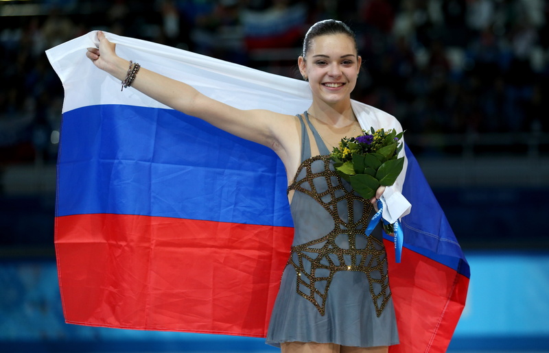 waist up, young adult, flower arrangement, portrait, figure skating, champion, skater, one person, tricolor, adult, emotion, beautiful woman, Olympic, 4K