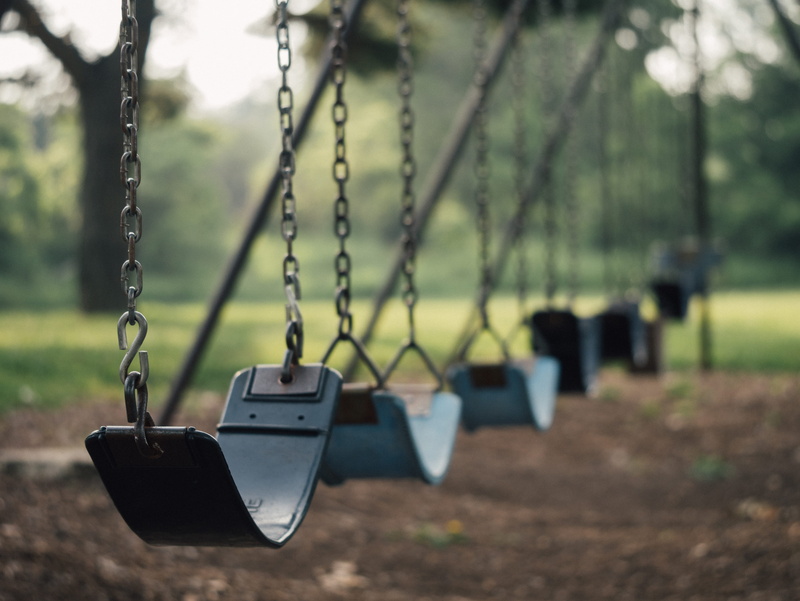 safety, focus on foreground, playground, absence, close-up, grass, day, chain, outdoor, outdoor play equipment, focus, play, park, selective, protection