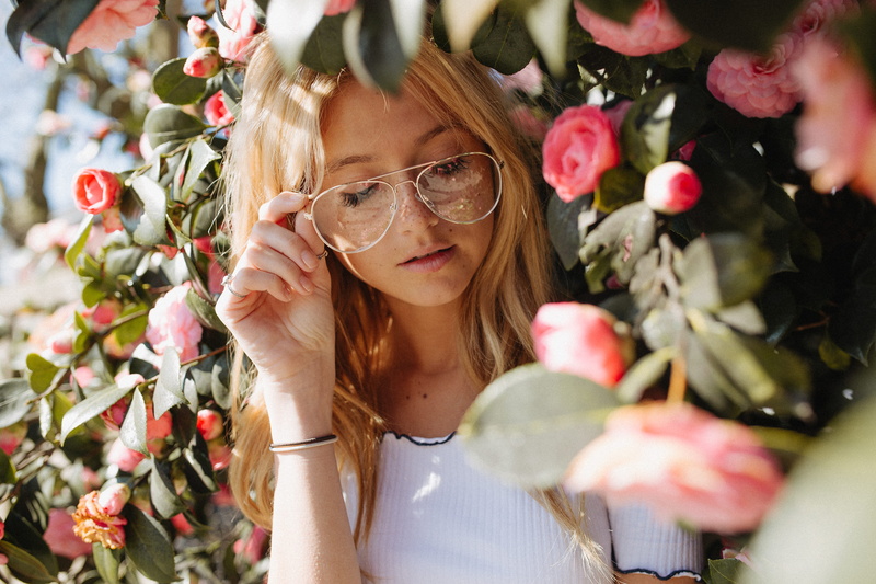 pink, lady, aviator, nature, caucasian Ethnicity, woman, young Adult, stainless steel, spectacles, lifestyles, female, happiness, 5K, beauty in nature