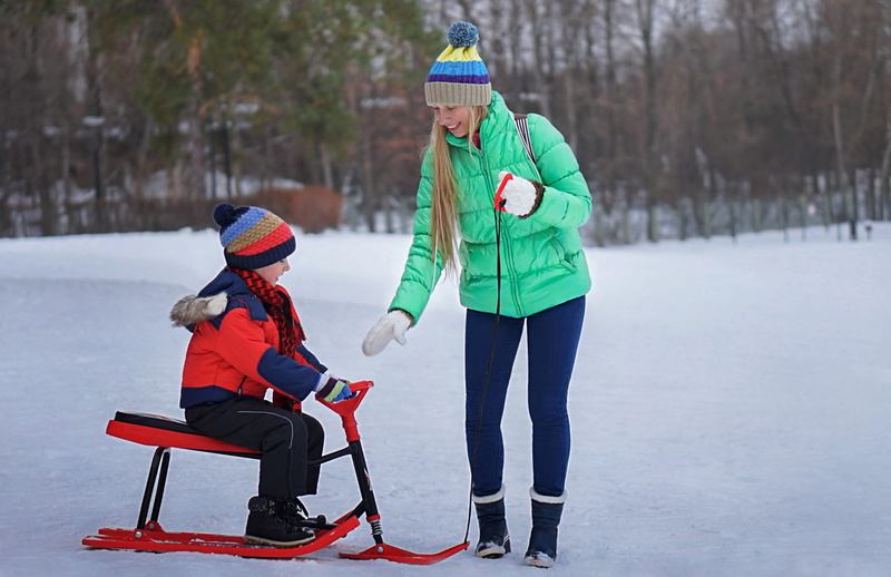 childhood, woman, 2K, entertainment, baby, clothing, females, ice, winter walk, the sleigh ride, winter sport, offspring, fun, two people, the creep, kids