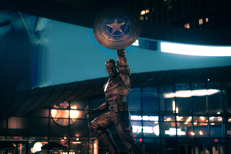 representation, focus on foreground, nyc, a7r2, street light, outdoors, human representation, no people, street, marvel, barclays, built structure, lighting equipment