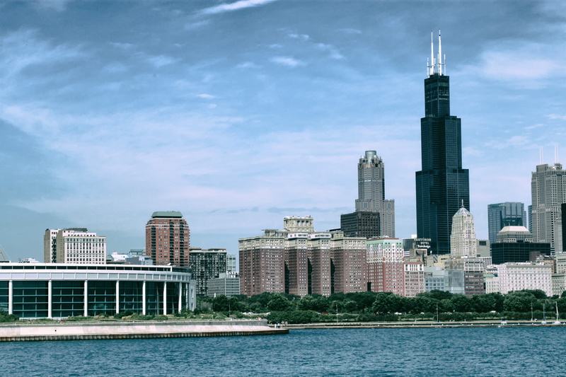 modern, aquarium, building exterior, building, sky, sears tower, river, city, office building exterior, no people, tall - high, united states, cities, 4K