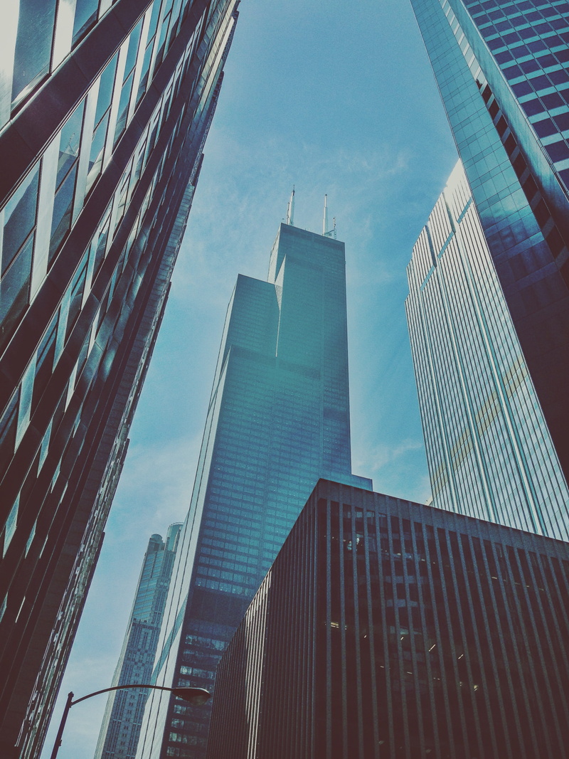 2K, skyscraper, day, massive, willis tower, downtown, no people, financial district, sunlight, cityscape, sears tower, city, building, office building exterior