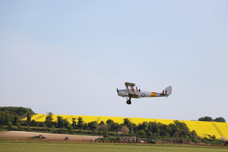 countryside, plant, sunny, field, flying, pilot, small, flight, aeroplane, nature, air vehicle, on the move, land, sky, copy space, airplane, tree, historical