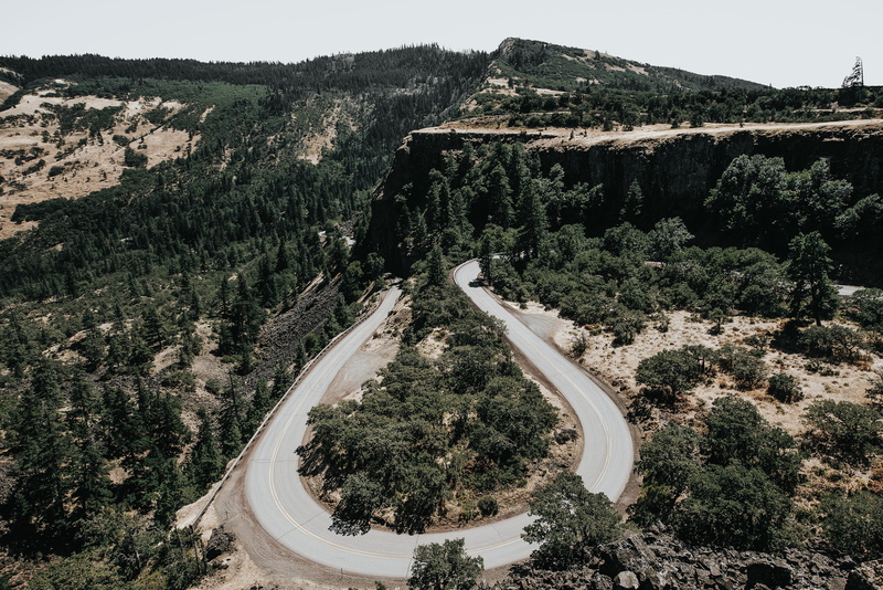 curve, architecture, beauty in nature, winding road, mountain road, 2K, bend, aerial, daytime, woodland, sky, outdoors, u, nature, environment, tree, u-turn