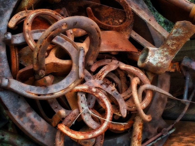 cluster, complexity, horse shoe, grunge, 2K, run-down, symbol, old, obsolete, dirty, western, industrial equipment, lucky, machinery, tangled, antique