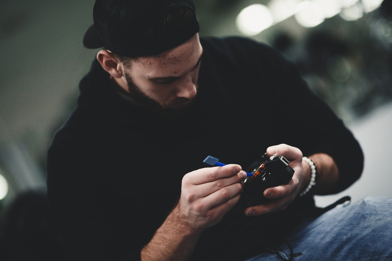 cleaning, a7sii, adult, a7riii, canada, focus on foreground, one person, men, close-up, arri, photography, photographer, young men, casual clothing, camera