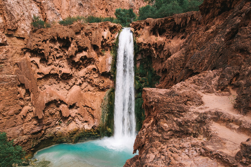 land, scenic, rock formation, surrounded, motion, travel destinations, solid, havasu, water, waterfalls, environment, falling water, landscape, blurred motion