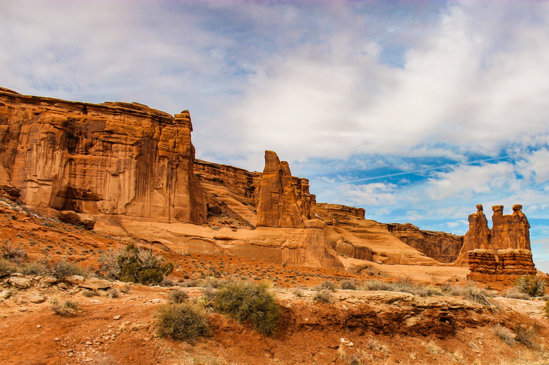 sky, nature, tranquility, arches national park, three gossips, semi-arid, climate, courthouse towers, eroded, landscape, environment, moab, mountain, tranquil scene