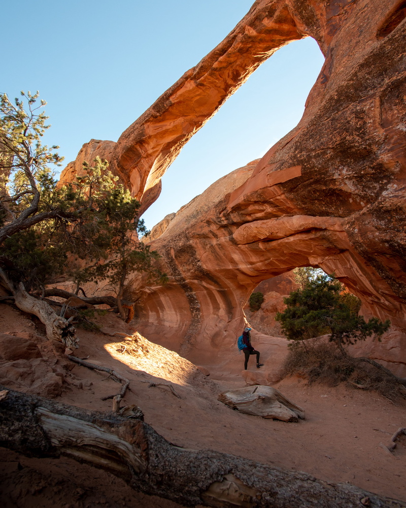 explorer, hiker, leisure activity, real people, mesa, 4K, rock formation, utah, rock - object, outdoors, massive, person, solid, lifestyles, formation