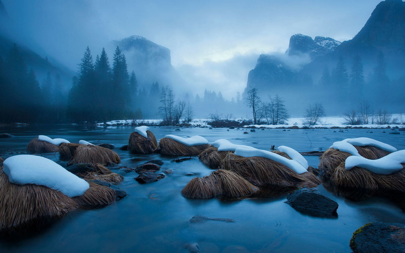 scenics - nature, tranquil scene, sky, lake, 1080P, natrue, fog, winter, water, river, Scenery, mountain, environment, tranquility, outdoors, plant, blue water