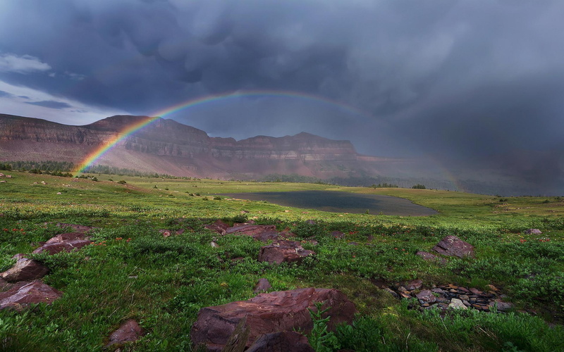 green, mountain, nature and lands, 1080P, rainbow, nature, clouds, water, colors, grass, canyon, cumulus, lake, blue, rock