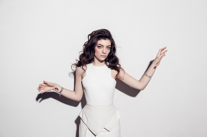 Lorde, Most Popular Celebs in 2015, grammys, 2K, songwriter, singer, white