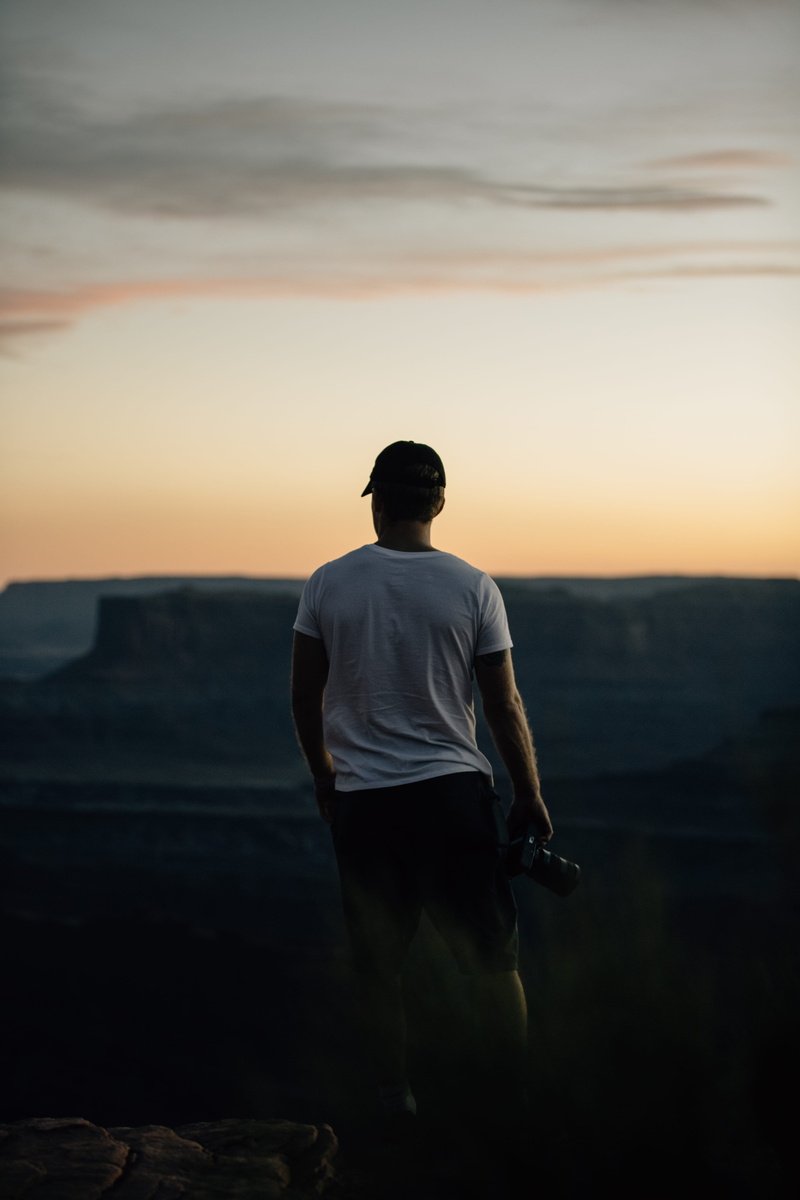 scenics - nature, men, dirt road, united states, rear view, moab, dead horse point state park, gravel, white, tranquility, leisure activities, road, real people